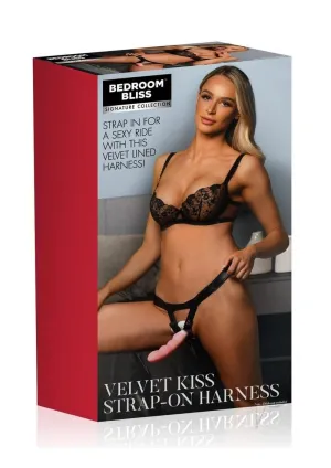 Bedroom B Velvet Kiss Strap On Harn